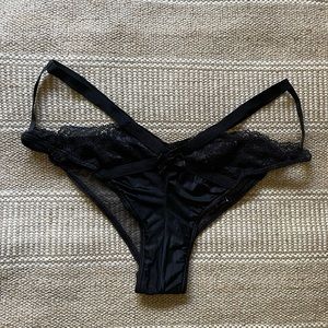 Very Sexy Strappy band Cheeky Panty